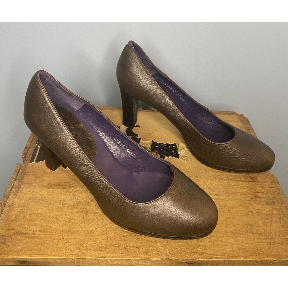 Boden Leather Pebbled High Heel Pumps Made in Spain Brown EU Size 38 = US Size 7